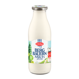 Das Bild zeigt die Schärdinger Bergbauern Milch in der ein Liter Glasflasche
