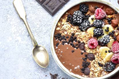 eader_srd_kakao-smoothie-bowl